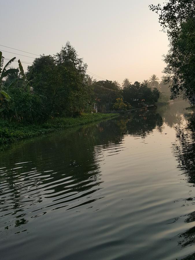 BaanSuanLeelawadee Resort Amphawa Bagian luar foto